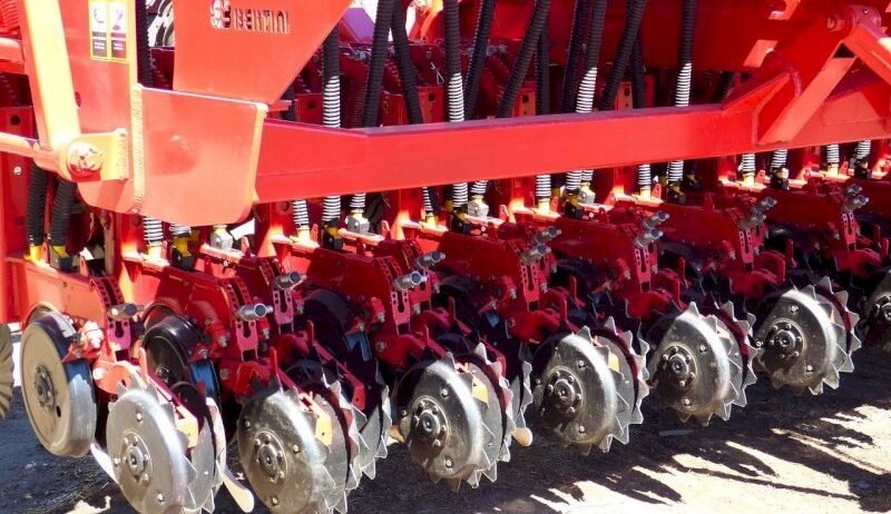 In the vast expanses of Australia's agricultural landscape, the heartbeat of the industry is the constant evolution of farm equipment. As technology continues to redefine the way we approach farming, Australian farmers find themselves at the forefront of innovation. This blog post delves into the breaking ground of the latest trends in Australian farm equipment, providing a detailed examination of the advancements that are shaping the future of agriculture down under.